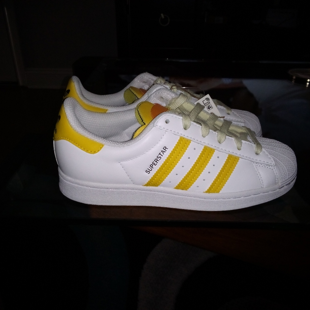 Adidas Shell Toes - Picture 3 of 5